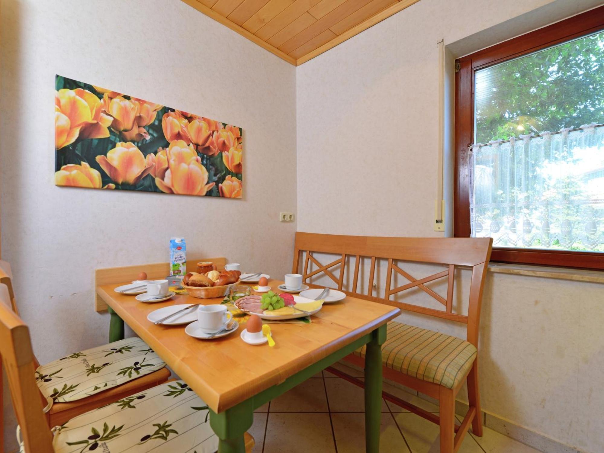 Quaint Apartment In Eimelrod Near Lake And Water Sports Willingen  Dış mekan fotoğraf